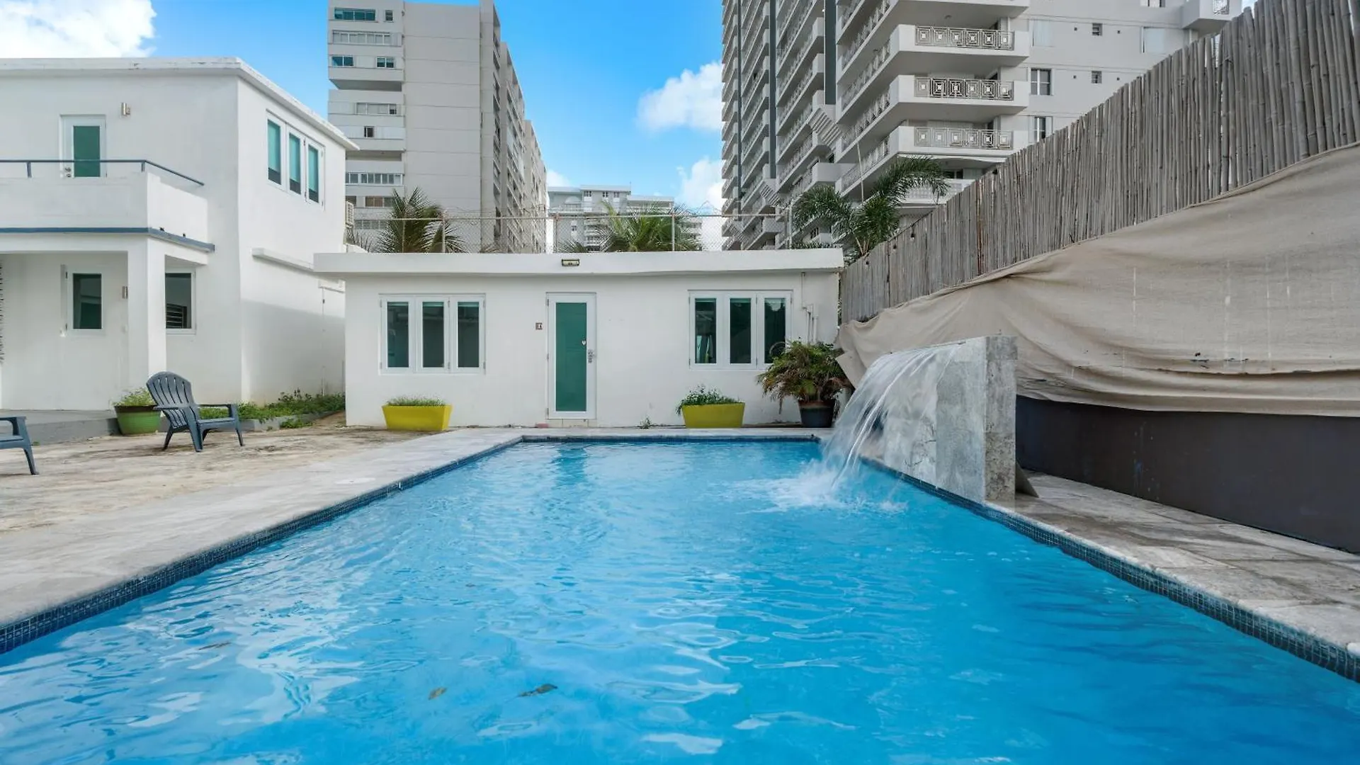 Beach Access Escape With Pool And Tanning Lounges San Juan Puerto Rico